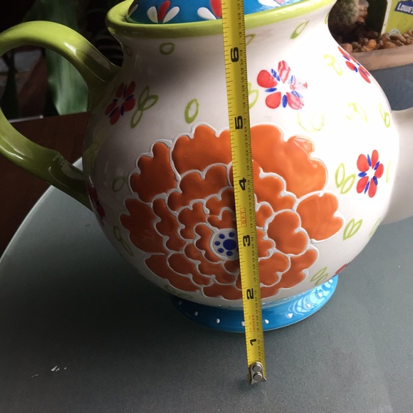 Dutch Wax Teapot - Picture 6 of 8